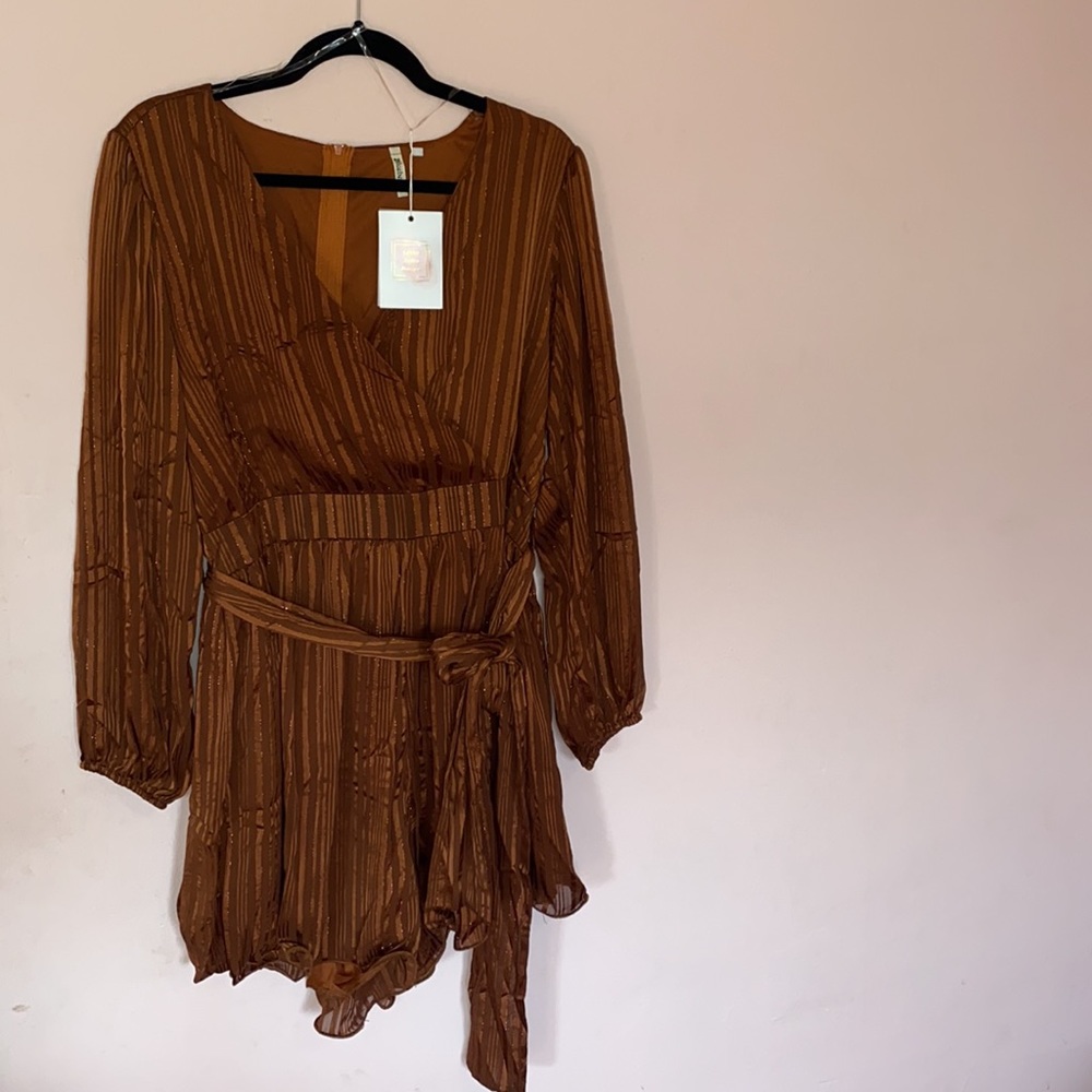 ⭐️Plus Size⭐️ Rust Romper 1X-3X - Picture 6 of 8